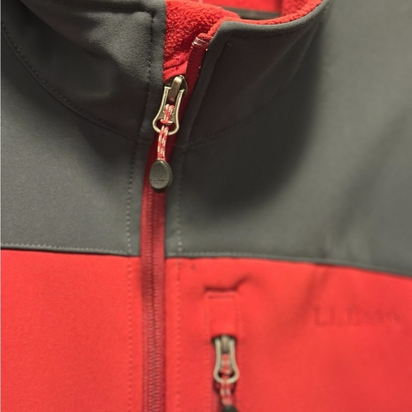 Men's Red and Gray L.L. Bean Jacket - Picture 16 of 16